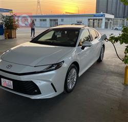 تۆیۆتا کامری